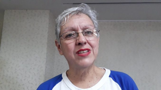 Ana Quirós,Migración,