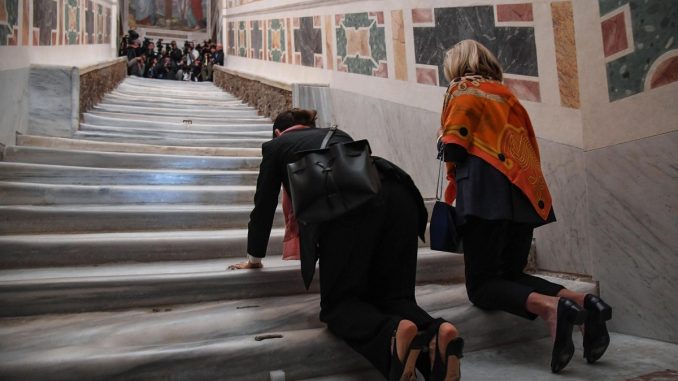 El Vaticano,escalera,