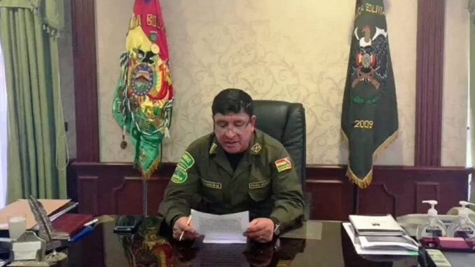 jefe de la Policía Nacional de Bolivia, Yuri Calderón